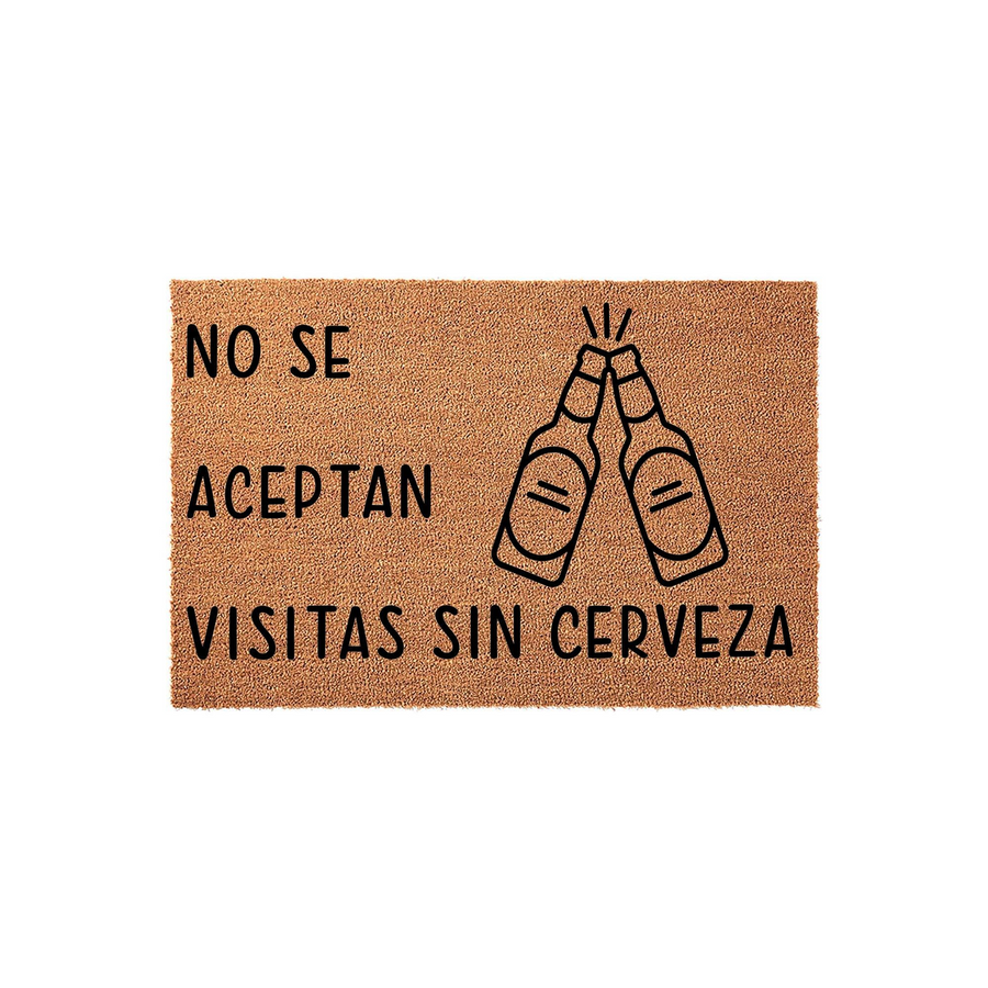 Funny Spanish Beer Welcome Doormat featuring a natural coir texture and black printed text that reads No Se Aceptan Visitas Sin Cerveza, accompanied by a simple line art illustration of two beer bottles clinking together in a