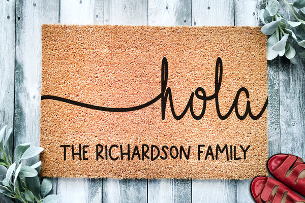 Hola Family Name Welcome Doormat | Housewarming Gift | Wedding Gift | Custom Doormat | Personalized Doormat | Closing Gift | Front Door Mat