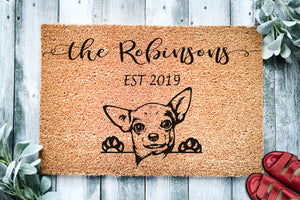 Chihuahua Puppy Dog v3 | Personalized Doormat | Custom Doormat | Welcome Mat | Housewarming Gift | Closing Gift | Last Name Door Mat