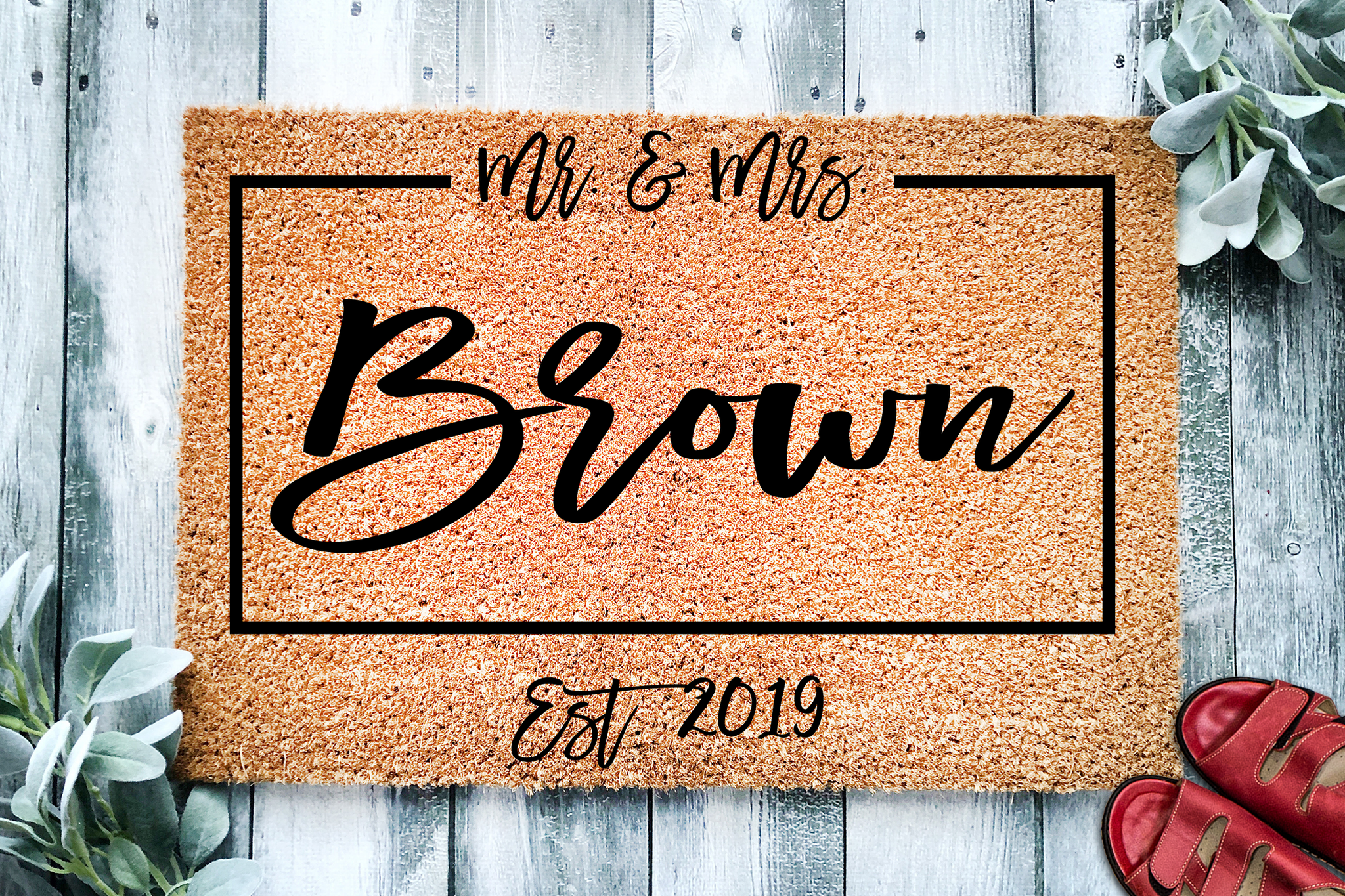 Personalized Wedding Doormat - Custom Mr & Mrs Last Name & Date - White Polyester Welcome Mat
